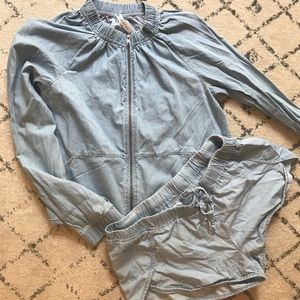 Lightwt denim jacket &matching shorts Fabletics